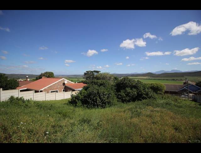 LAND FOR SALE IN FRAAIUITSIG